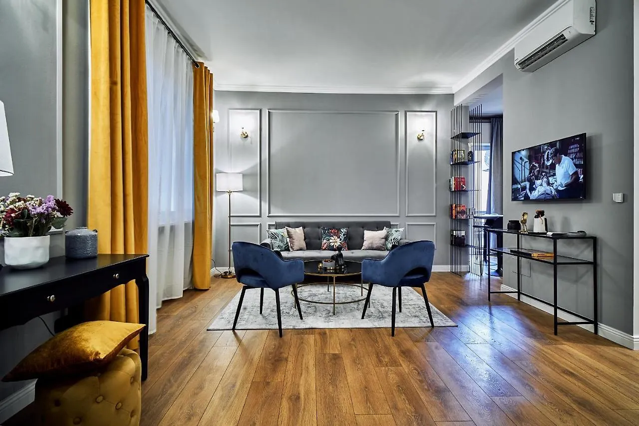 Chiclife - Lilienblum Chic Borgo Santa Caterina Apartment Bergamo İtalya