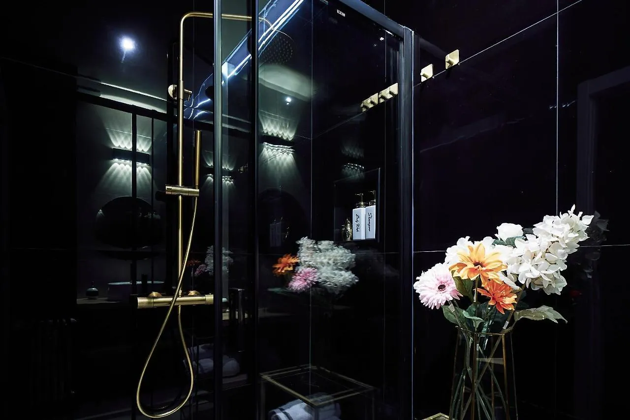 Chiclife Lilienblum Chic - Borgo Santa Caterina Apartment Bergamo