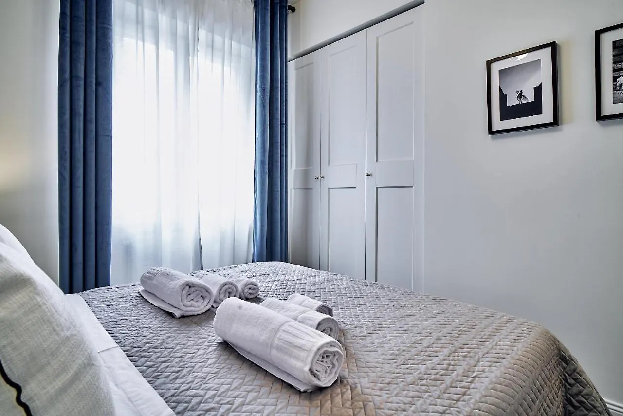 Chiclife Lilienblum Chic - Borgo Santa Caterina Apartment Bergamo