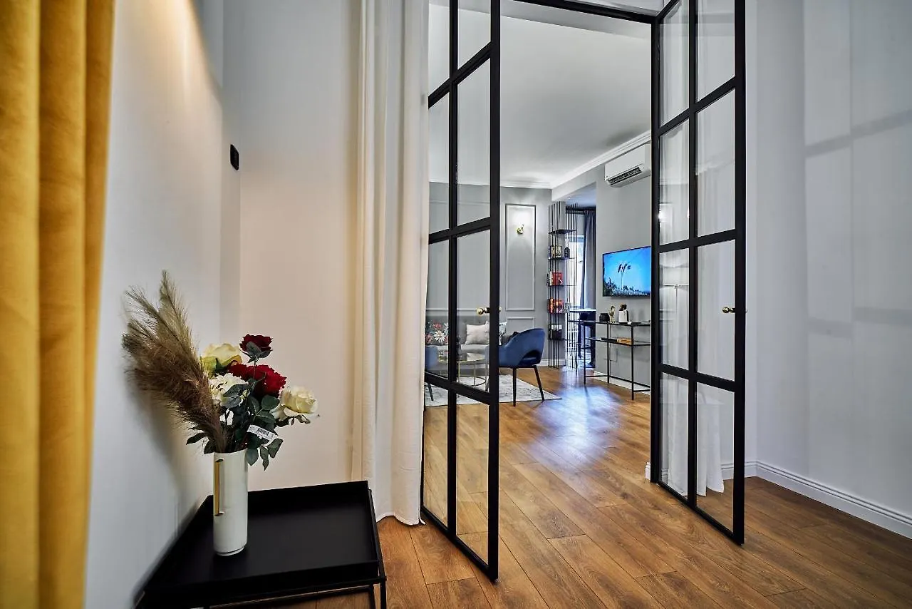 Chiclife Lilienblum Chic - Borgo Santa Caterina Apartment Bergamo
