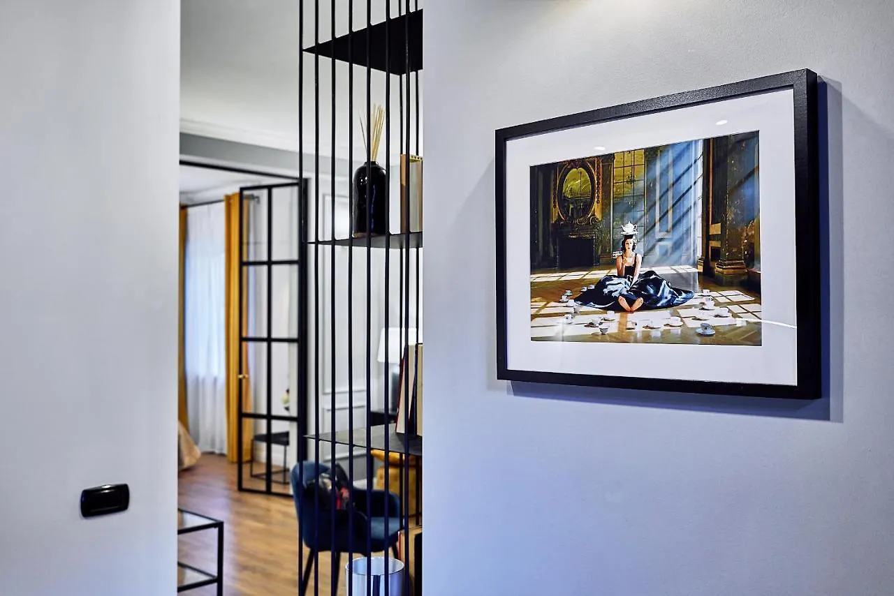 Chiclife Lilienblum Chic - Borgo Santa Caterina Apartment Bergamo