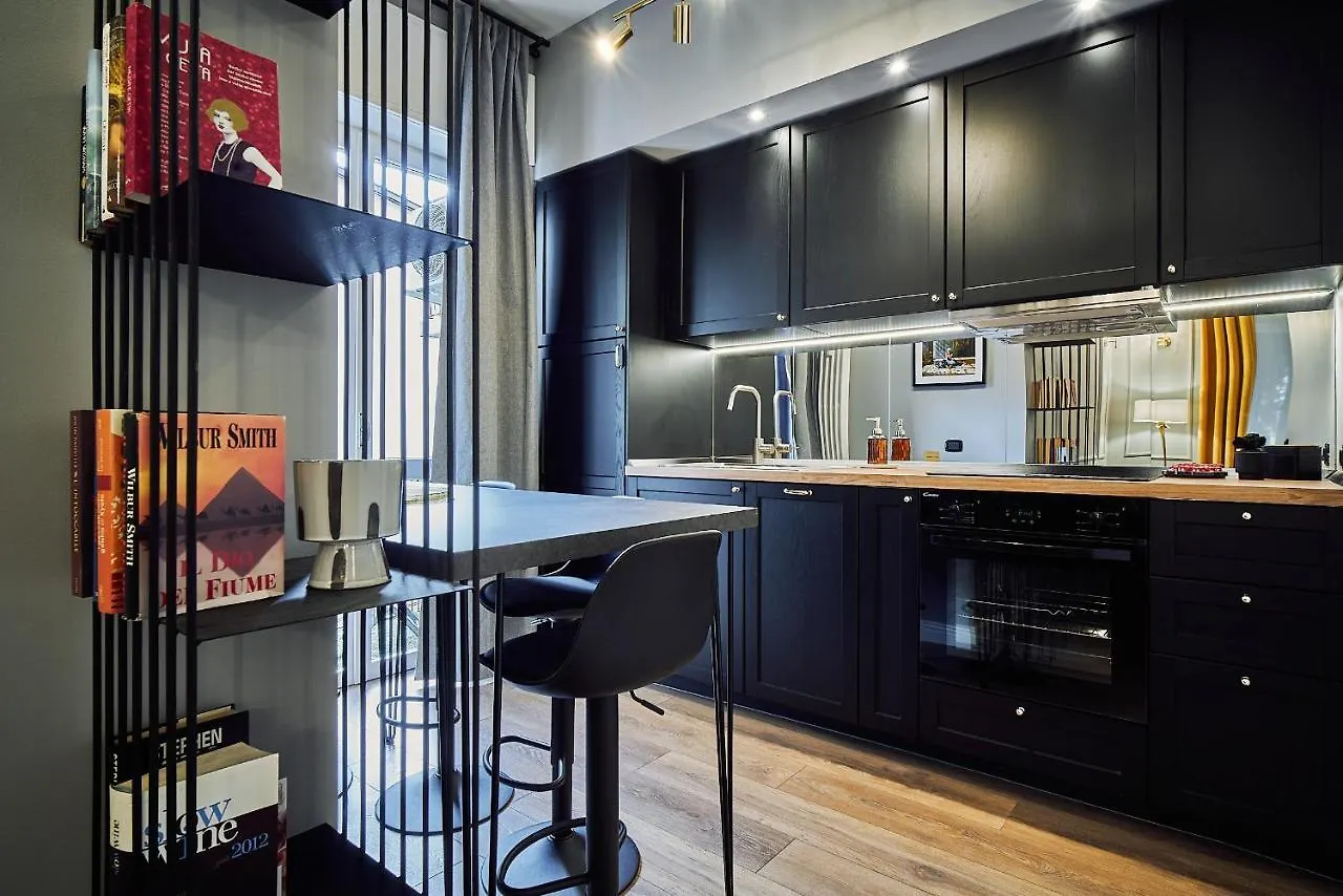 Chiclife Lilienblum Chic - Borgo Santa Caterina Apartment Bergamo